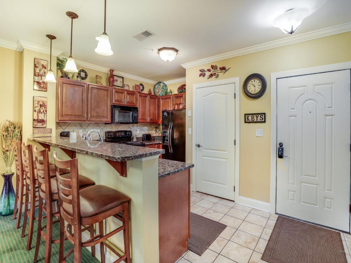 Downtown Delight, 2 Bedrooms, Pool, Hot Tub, Sleeps 6 Gatlinburg Εξωτερικό φωτογραφία